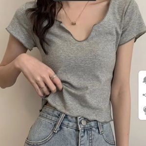 V neck crop top